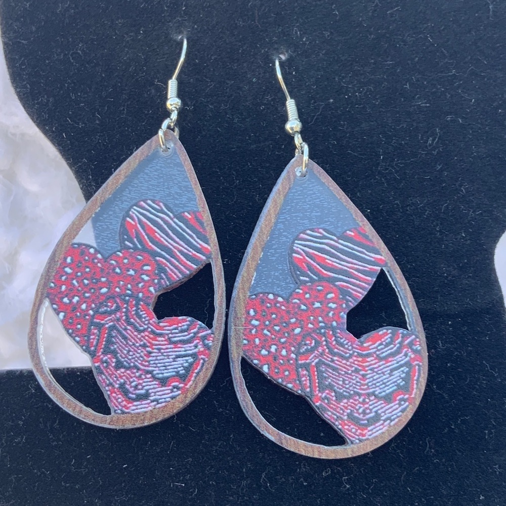 Handmade Red Heart Teardrop Dangle Earrings  (New)